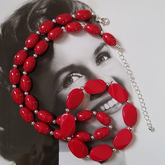 None Jewelry - APPLE RED🍎 Beaded Silvertone Necklace & Bracelet